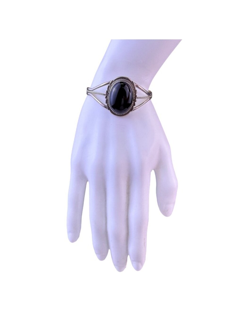 Vintage Navajo Sterling Womens Black Onyx Wide Cuff Bracelet Handcrafted Jewelry
